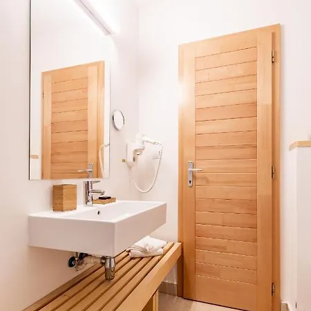 Cuibul De Lemn 4* Rîşnov